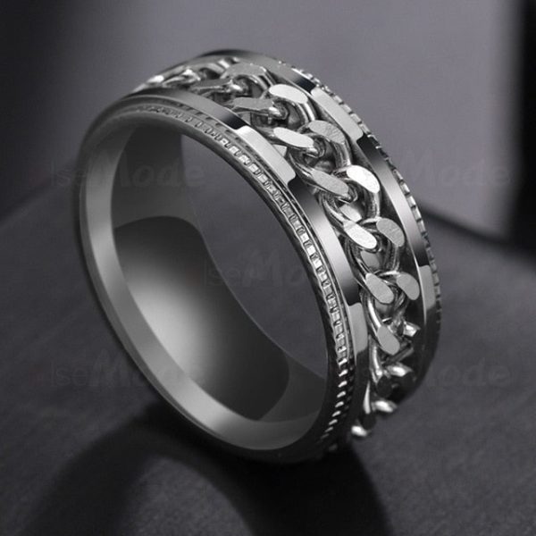 Bague Noire Gothique Avec ChaîNe7