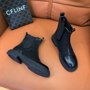 Chaussure gothique